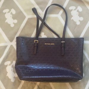 Micheal Kors Purse
